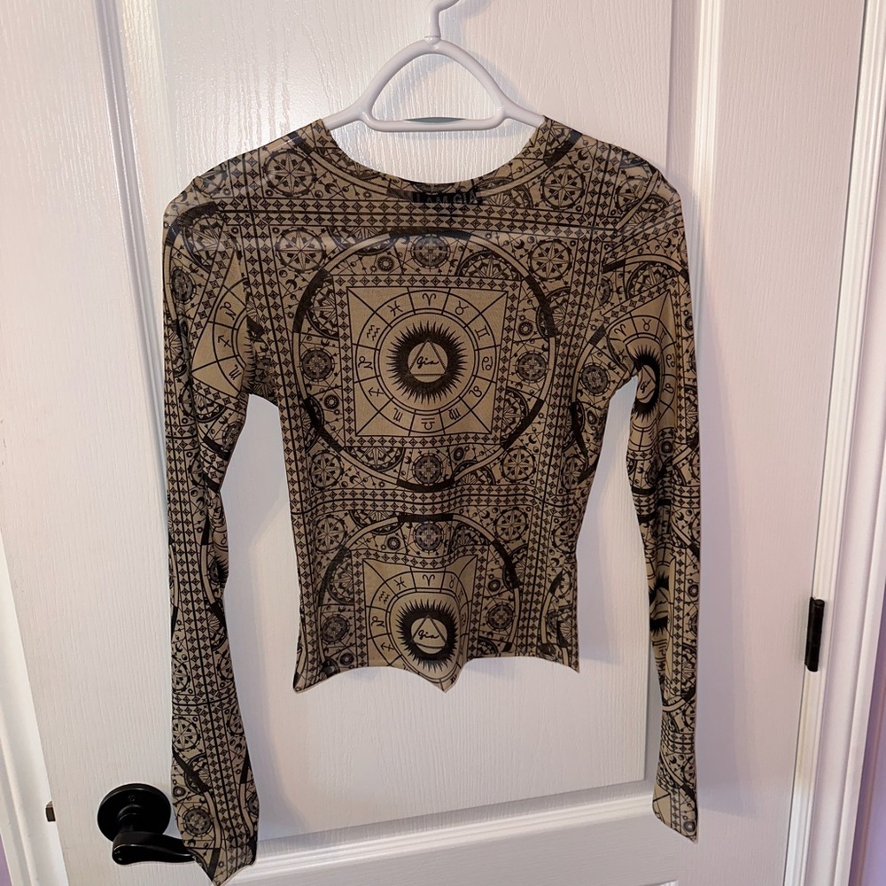 I am gia mesh top